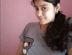 பாகம் 5 இல் ருக்சரின் அழகான இந்தியப் பெண்ணின் கசிந்த காட்சிகள்